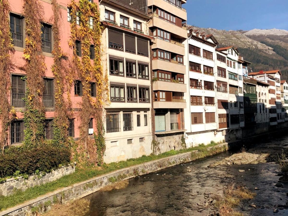 Azkoitia In The Heart Of The Basque Country Apartment Luaran gambar